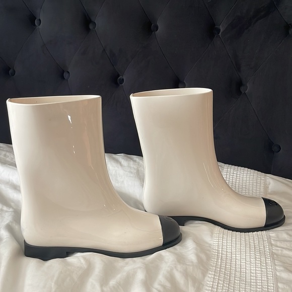 CHANEL Rain boots white 37 - Picture 6 of 15
